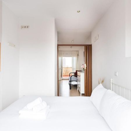 Holi-Rent Apartamento Resitur Séville Extérieur photo