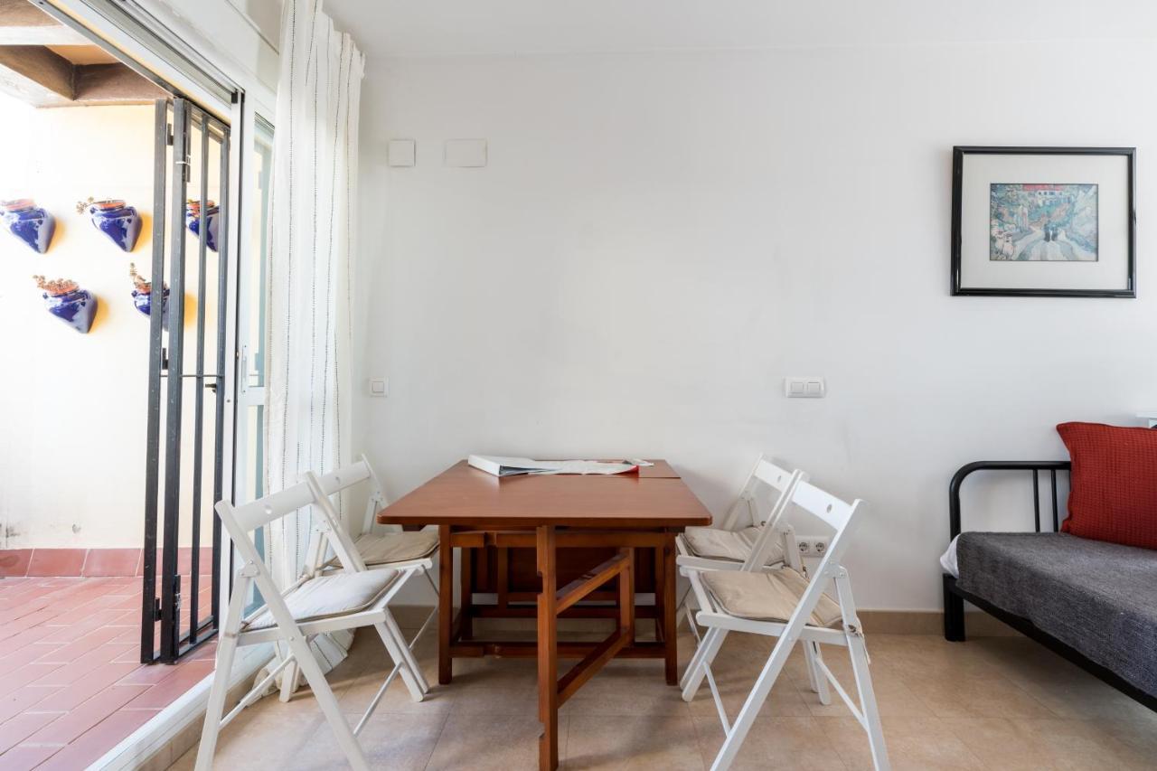 Holi-Rent Apartamento Resitur Séville Extérieur photo